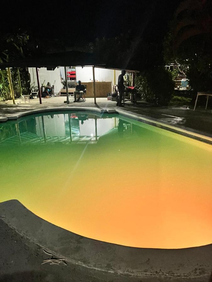 Jamaica Colors Hotel And Eco-Retreat Port Antonio Bagian luar foto